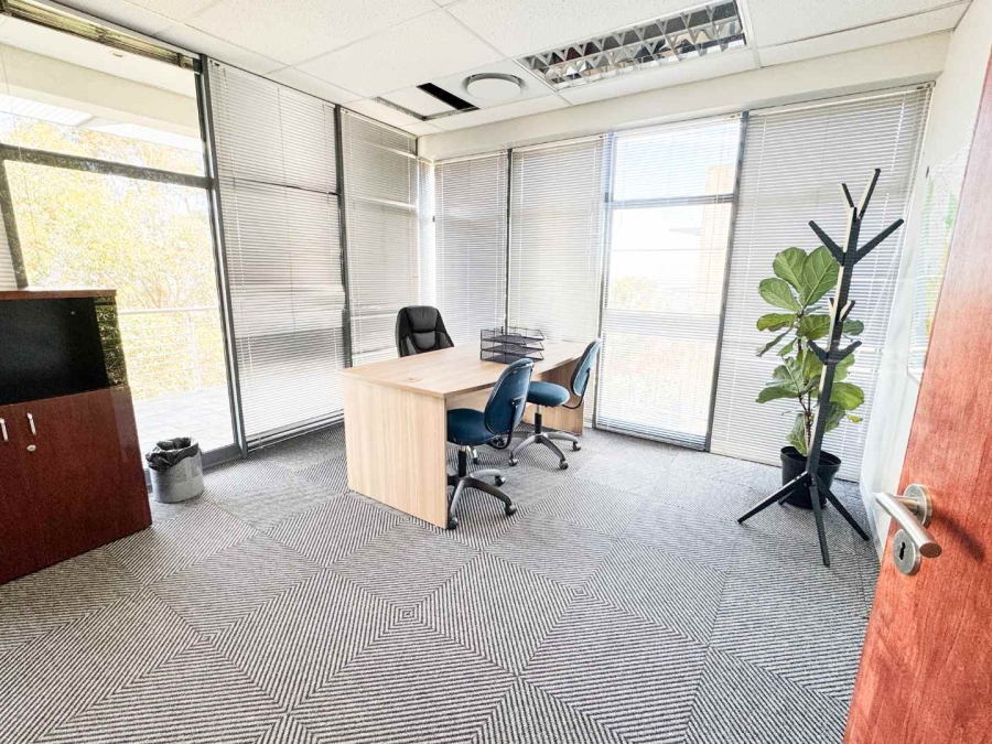 To Let Commercial Property for Rent in Plattekloof Western Cape